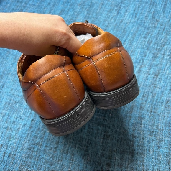 Florsheim Midtown Bike Toe Oxford Dress Shoes in Cognac Smooth Leather - Picture 7 of 9